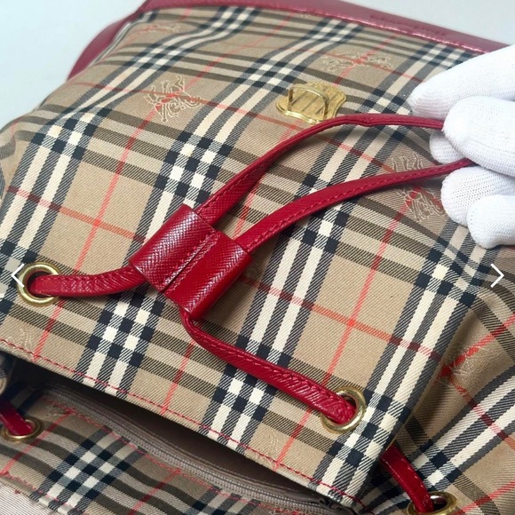 Burberry’s BackPack - Picture 10 of 16